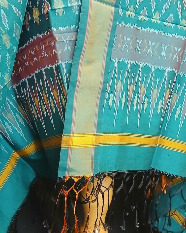 Silk-cotton Ikat Dupatta from Telengana – (SCDT0041) - Image 4