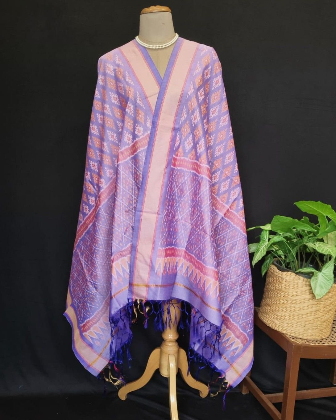 Silk-cotton Ikat Dupatta from Telengana – (SCDT0023)