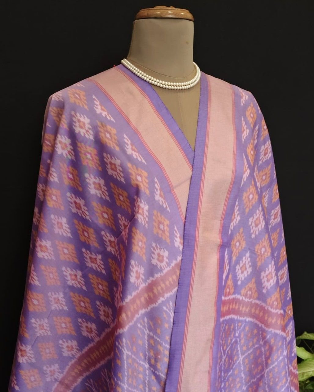 Silk-cotton Ikat Dupatta from Telengana – (SCDT0023) - Image 2