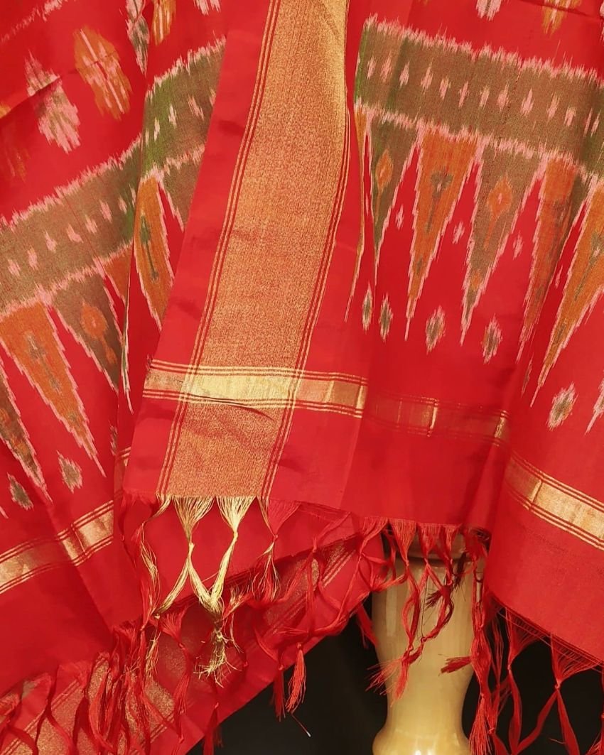 Silk-cotton Ikat Dupatta from Telengana – (SCDT0039) - Image 4