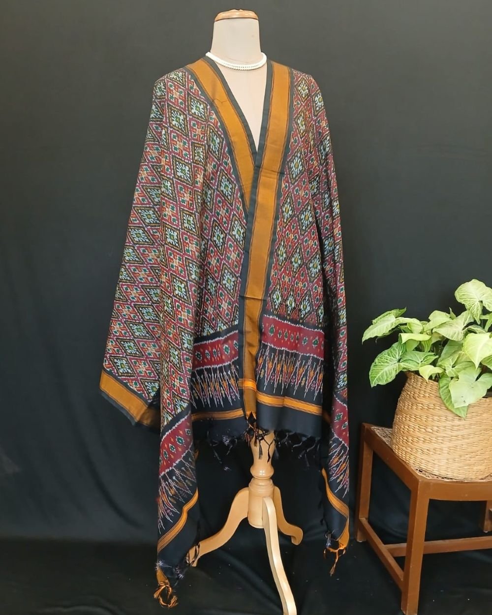 Silk-cotton Ikat Dupatta from Telengana – (SCDT0040)