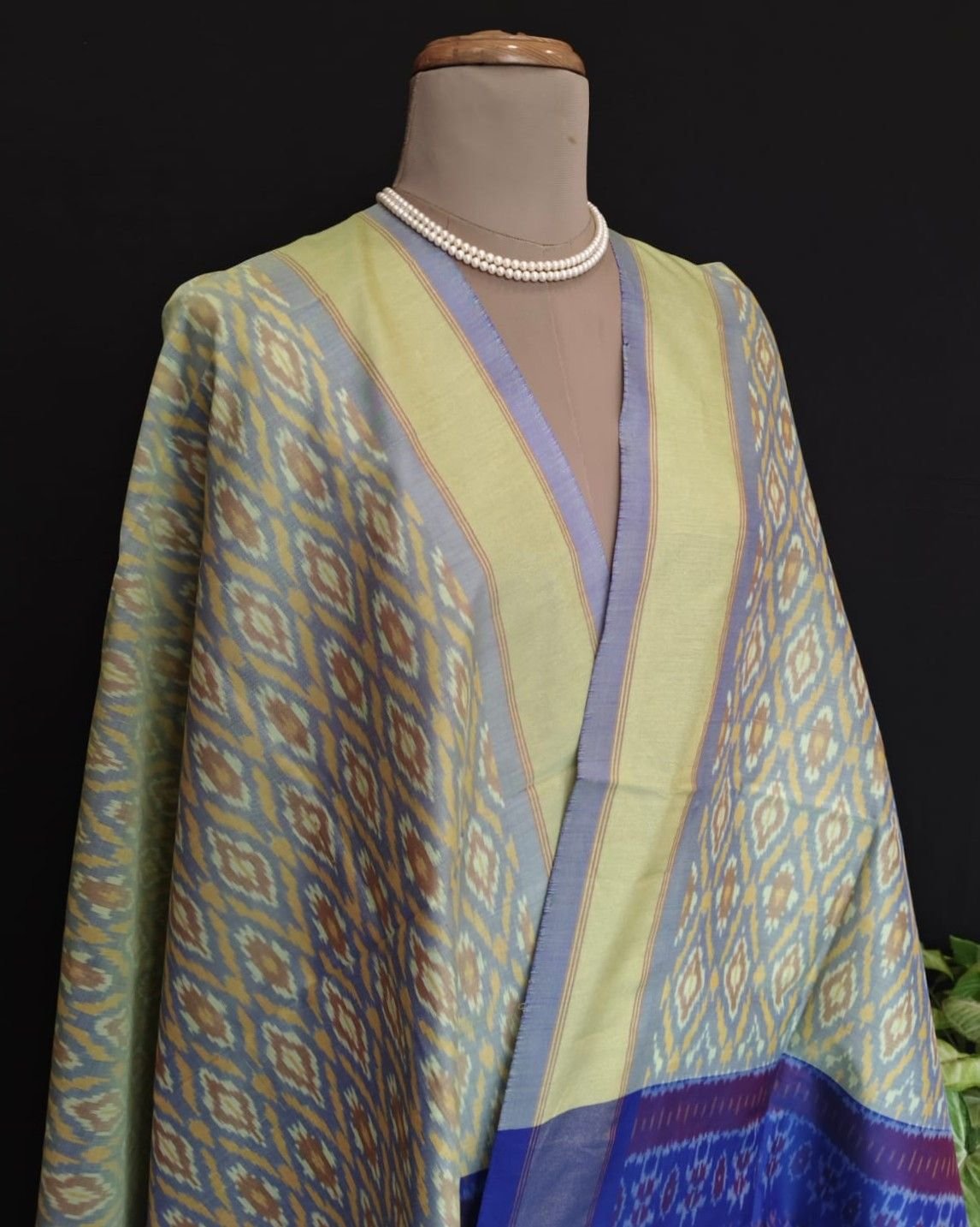Silk-cotton Ikat Dupatta from Telengana – (SCDT0024) - Image 2