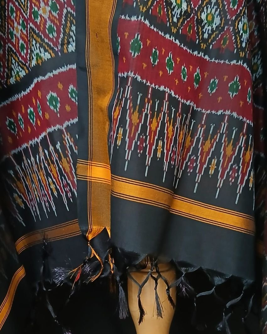 Silk-cotton Ikat Dupatta from Telengana – (SCDT0040) - Image 4