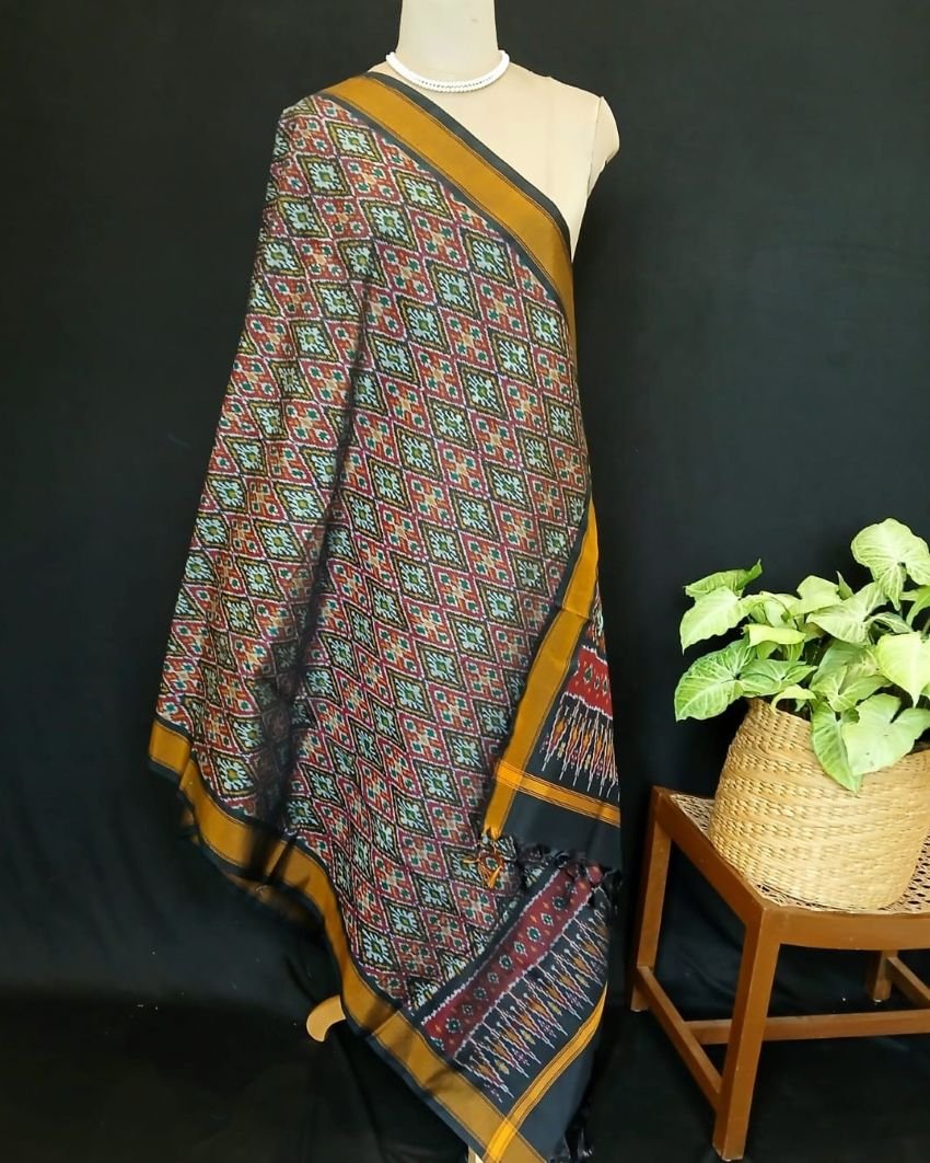 Silk-cotton Ikat Dupatta from Telengana – (SCDT0040) - Image 7
