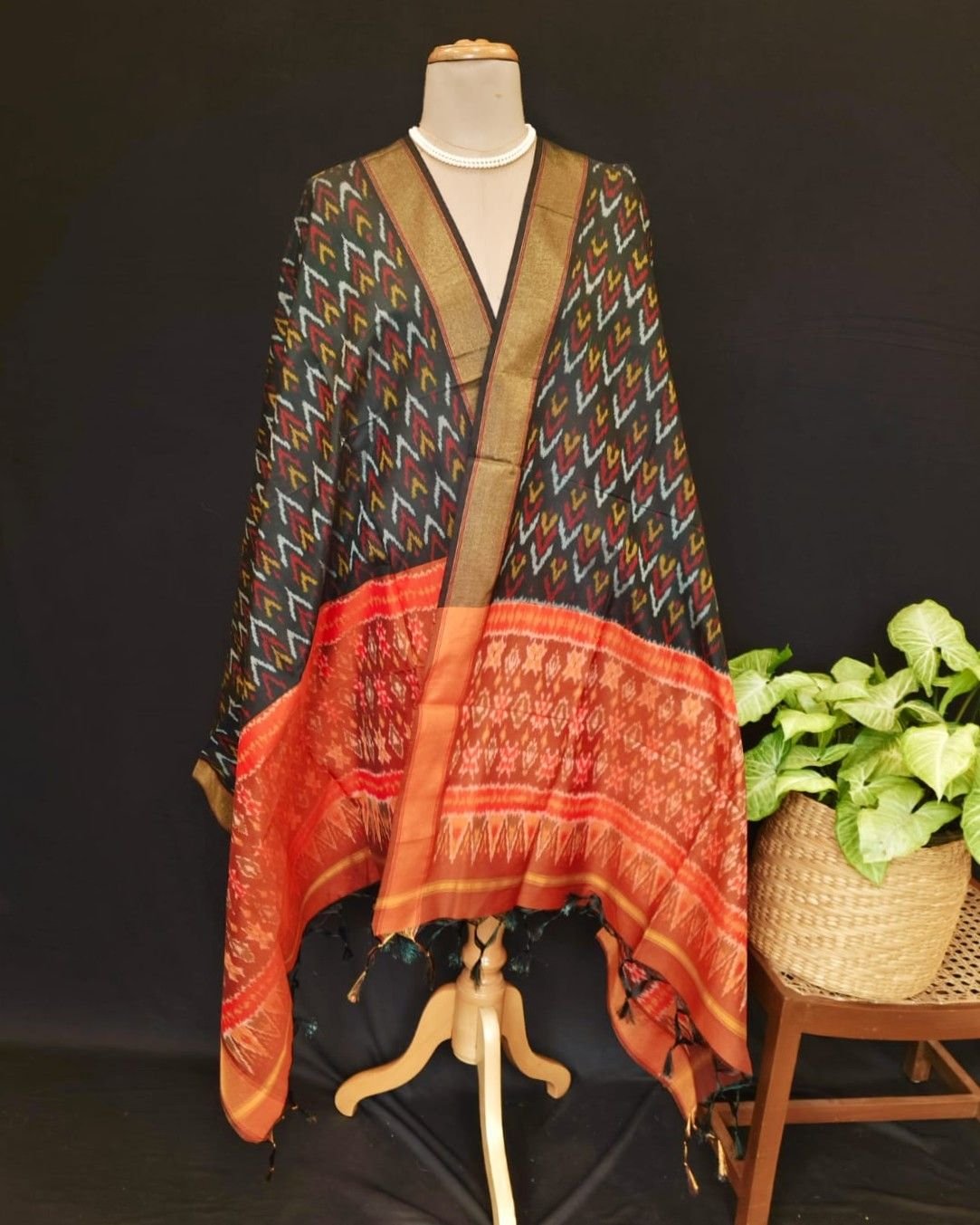 Silk-cotton Ikat Dupatta from Telengana – (SCDT0038)