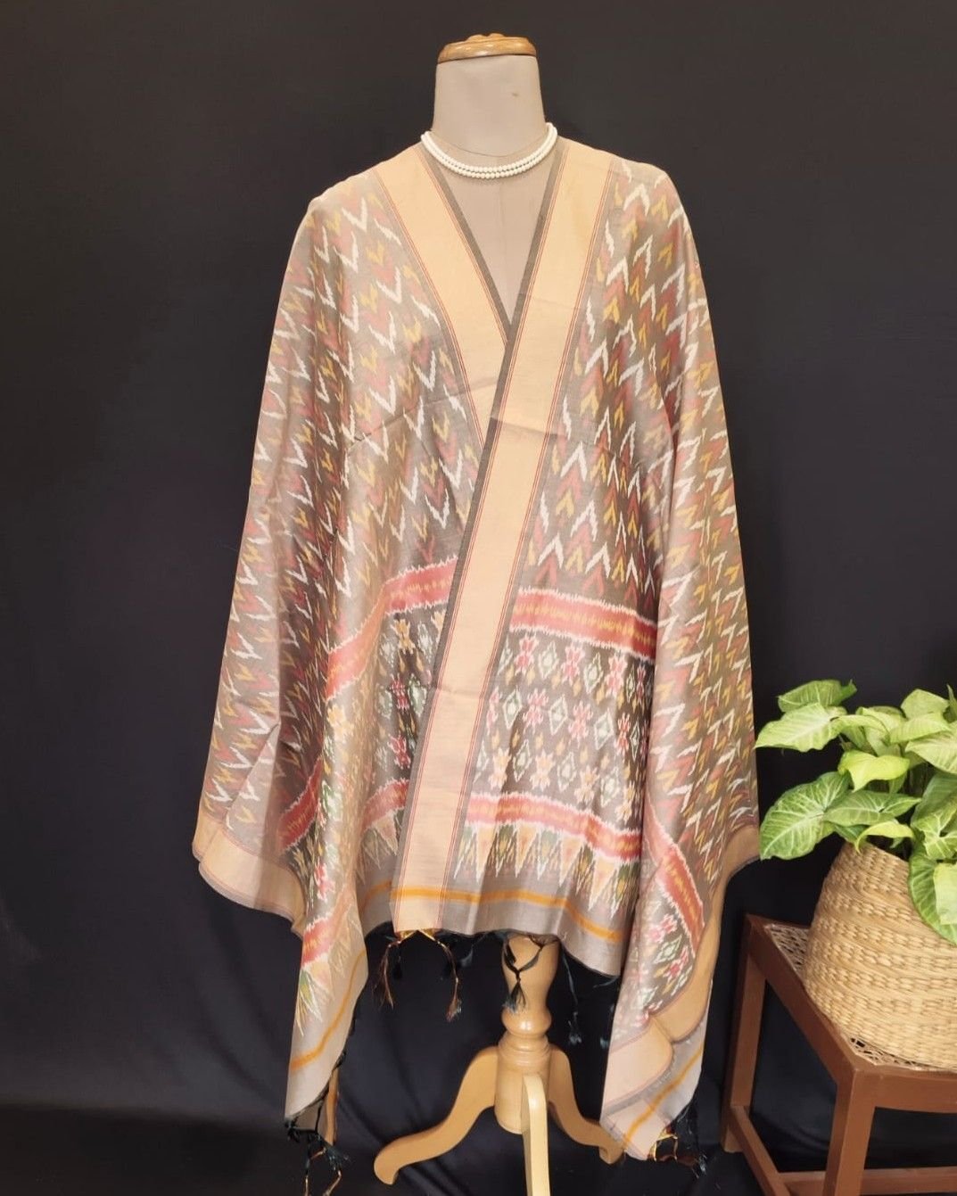 Silk-cotton Ikat Dupatta from Telengana – (SCDT0035)