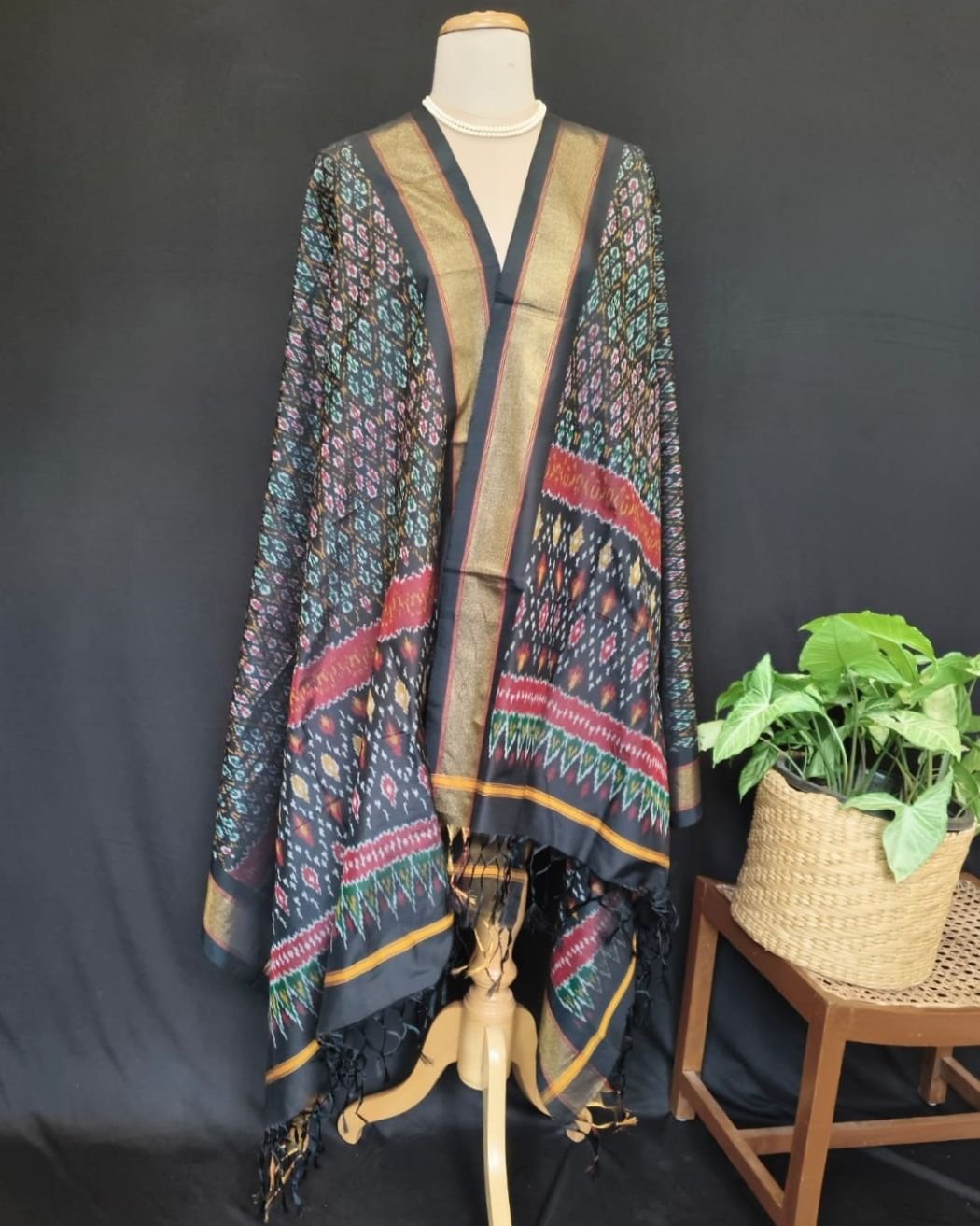 Silk-cotton Ikat Dupatta from Telengana – (SCDT0011)