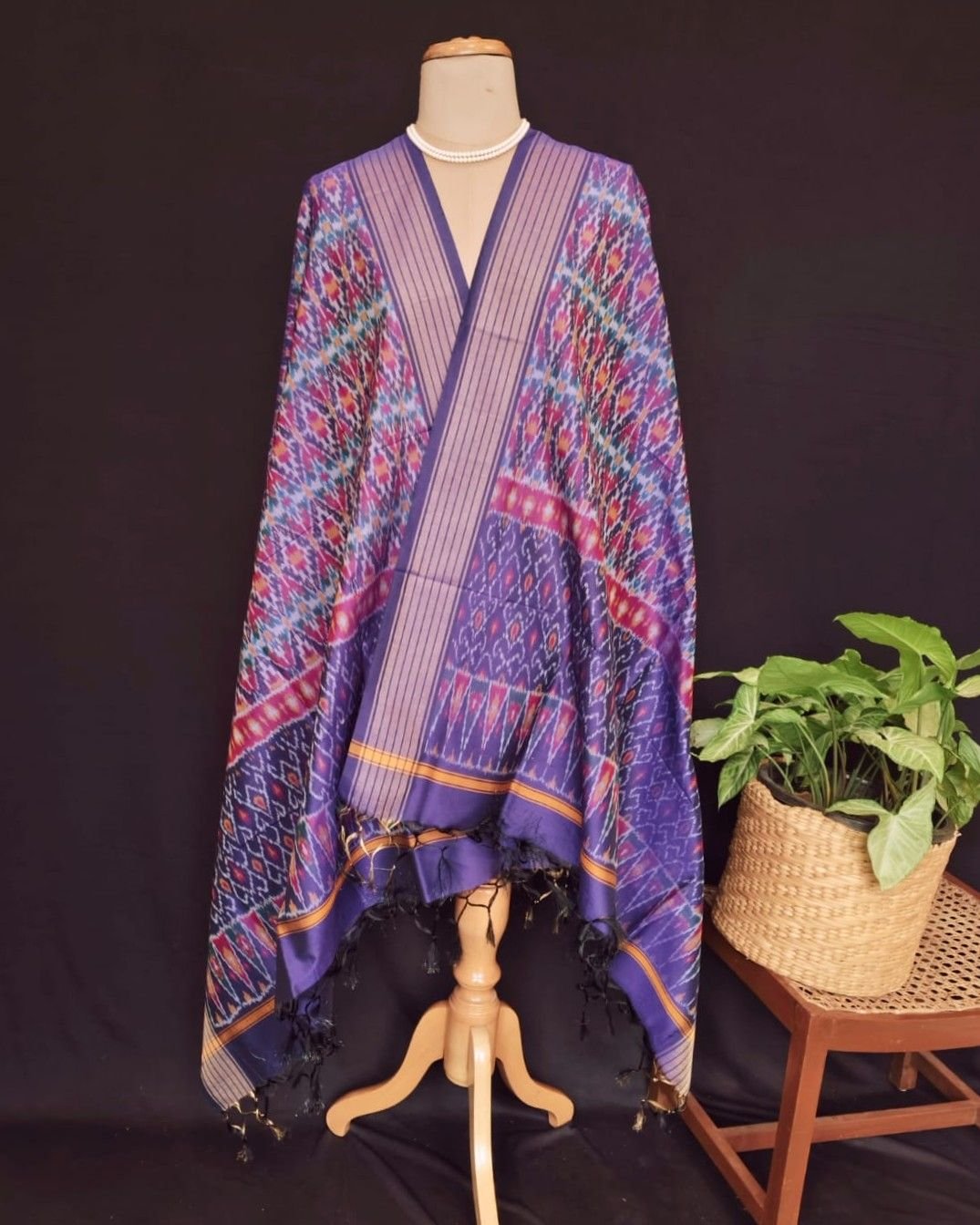 Silk-cotton Ikat Dupatta from Telengana – (SCDT0027)