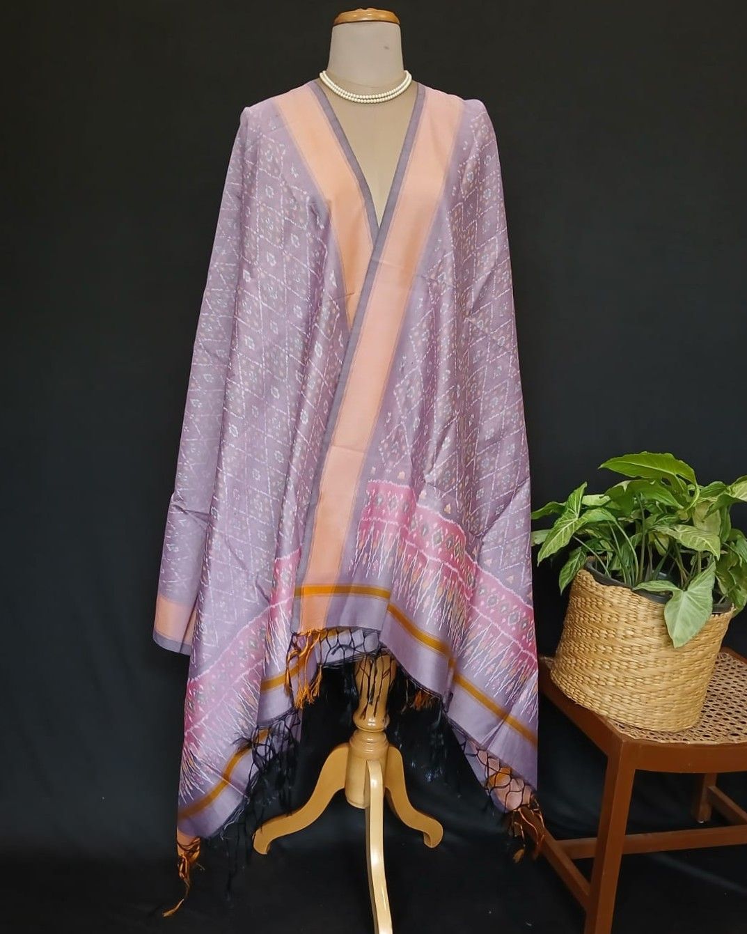 Silk-cotton Ikat Dupatta from Telengana – (SCDT0012)