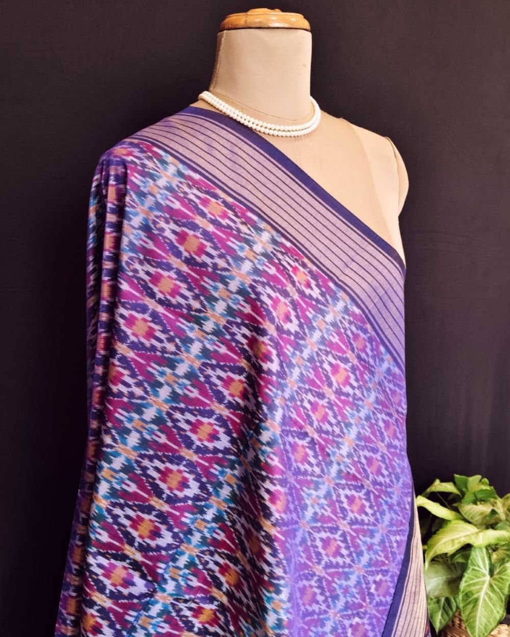 Silk-cotton Ikat Dupatta from Telengana – (SCDT0027) - Image 8