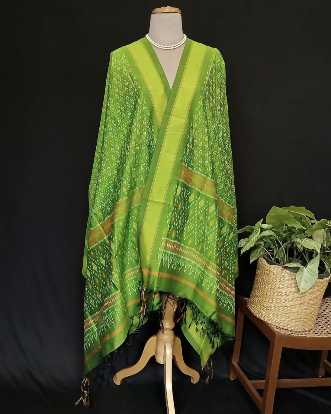 Silk-cotton Ikat Dupatta from Telengana – (SCDT0014)