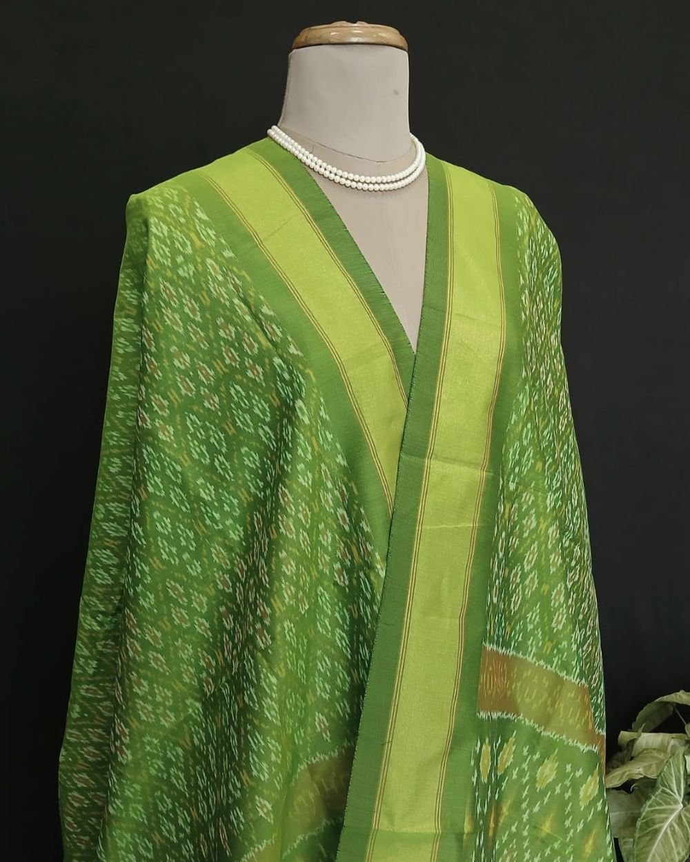 Silk-cotton Ikat Dupatta from Telengana – (SCDT0014) - Image 2