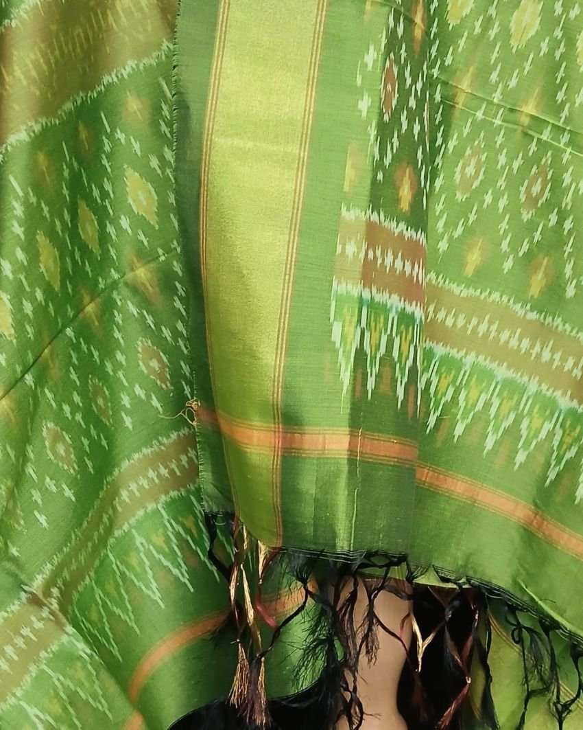 Silk-cotton Ikat Dupatta from Telengana – (SCDT0014) - Image 3