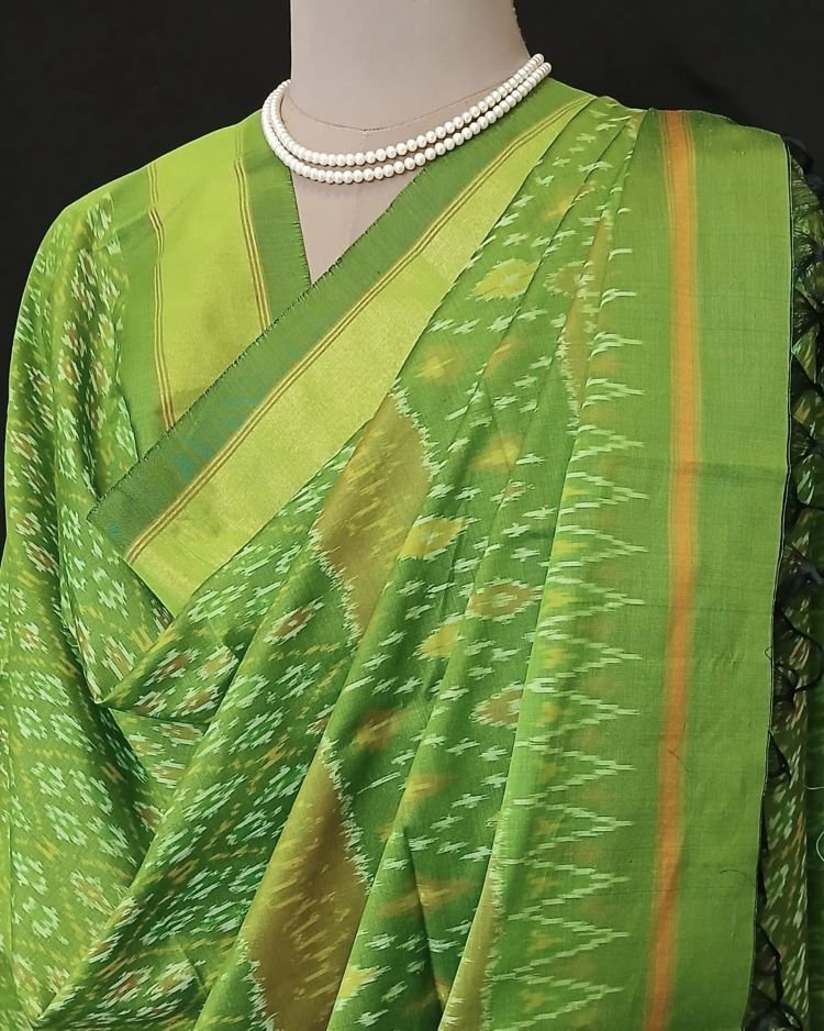 Silk-cotton Ikat Dupatta from Telengana – (SCDT0014) - Image 5