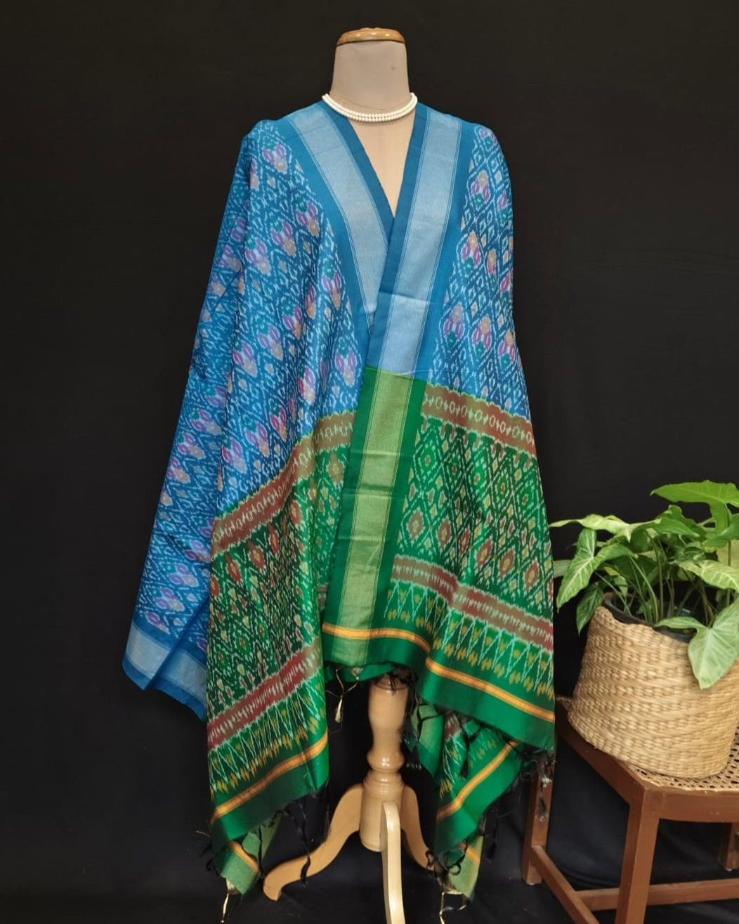 Silk-cotton Ikat Dupatta from Telengana – (SCDT0034)