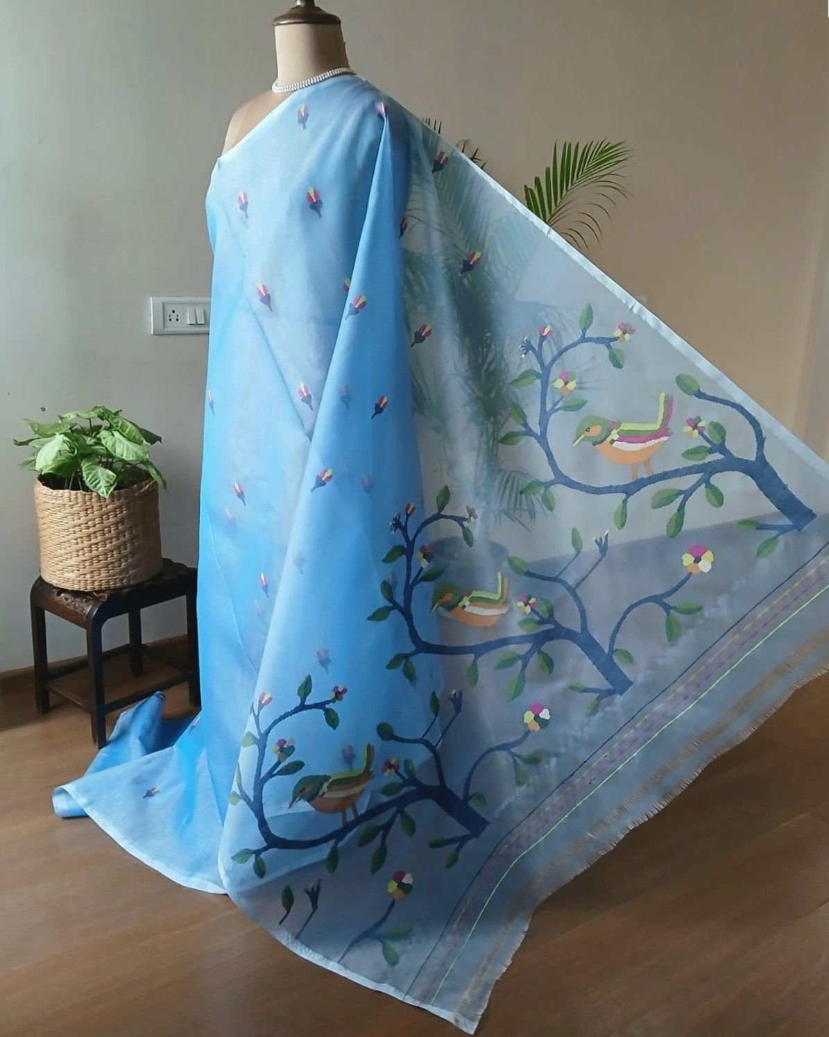 Hand Jamdani in Mulberry Silk with Bird Motifs – (SJMS1190)