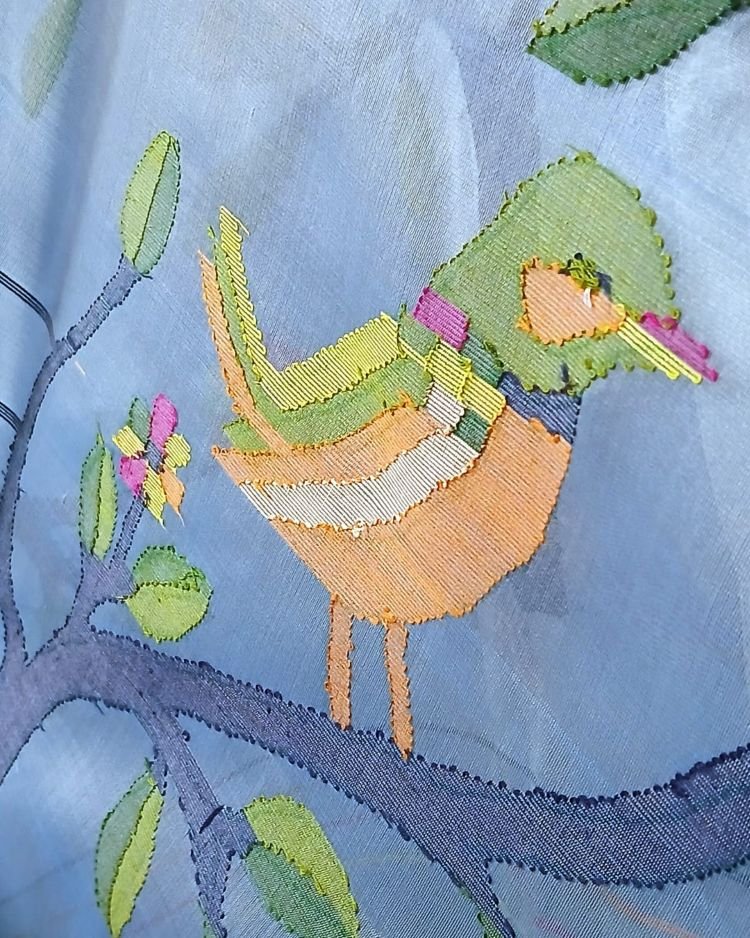 Hand Jamdani in Mulberry Silk with Bird Motifs – (SJMS1190) - Image 3