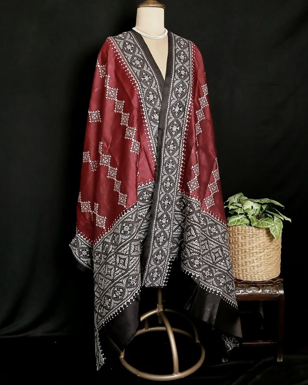 Pure Silk Kantha Dupatta from Santiniketan – (KSDS1012)