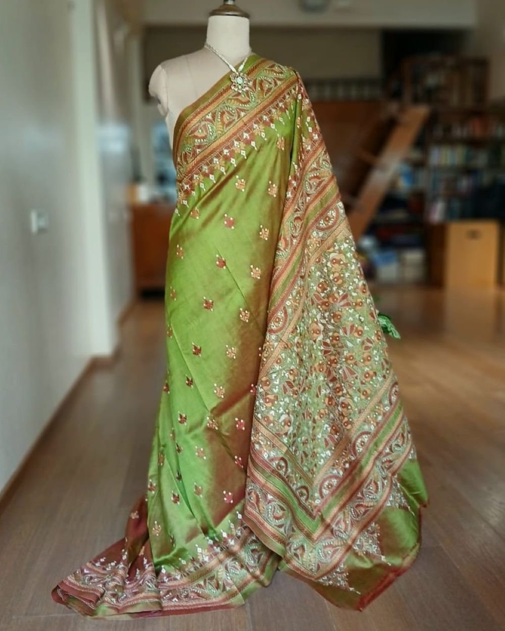 Santiniketan Kantha Saree in pure Bisnupuri Silk – (SNBK1093)