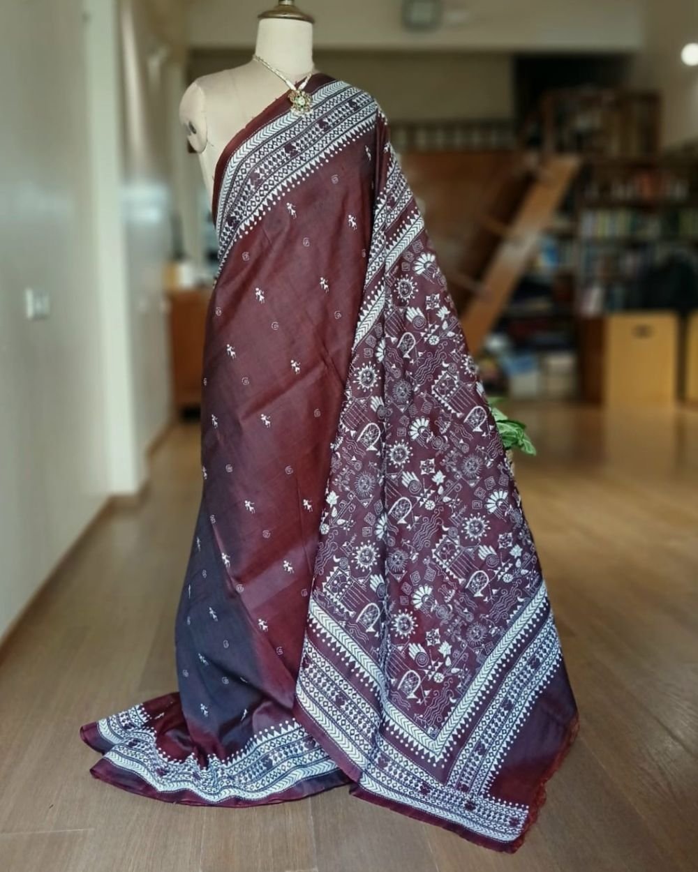 Santiniketan Kantha Saree in pure Bisnupuri Silk – (SNBK1094)