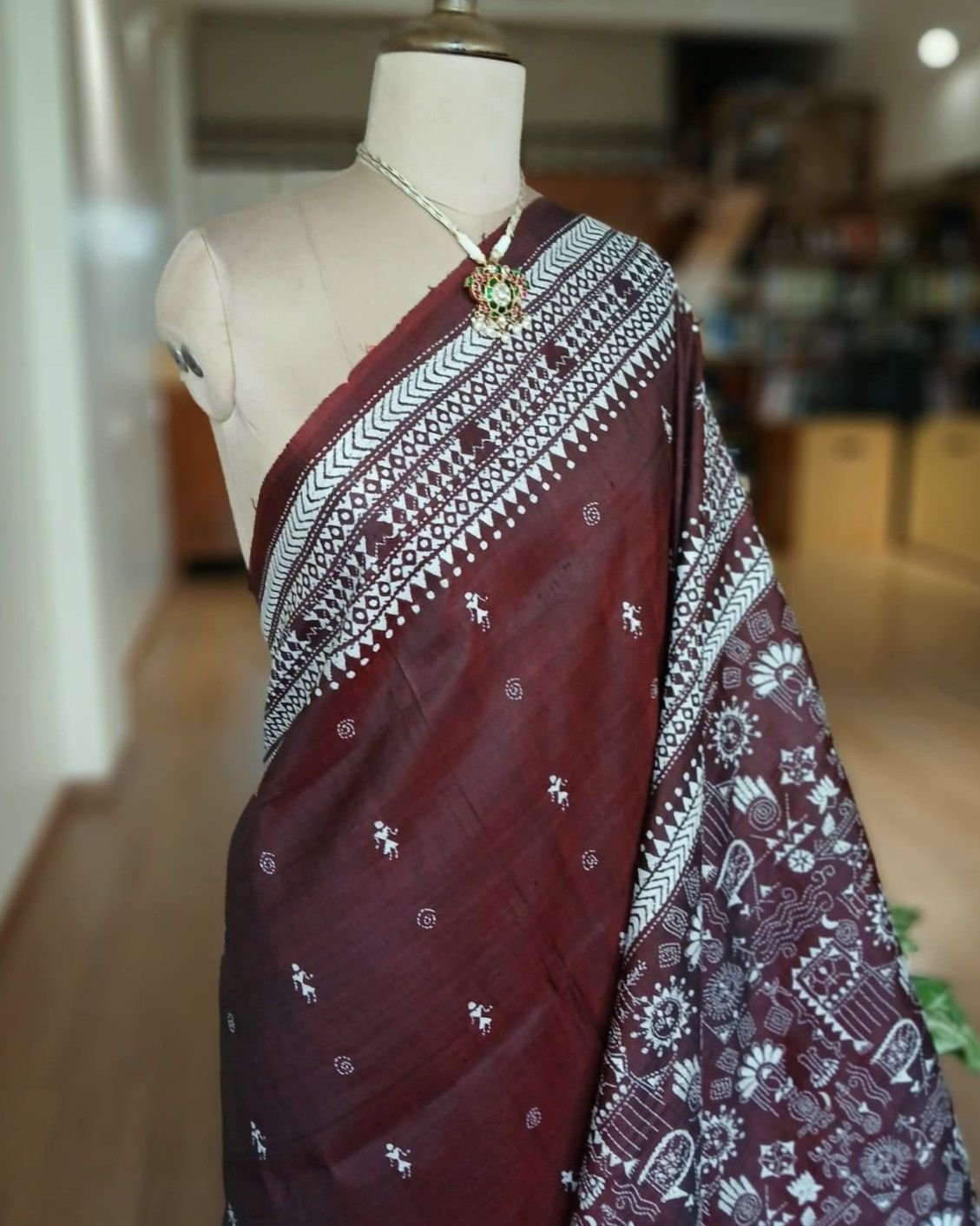 Santiniketan Kantha Saree in pure Bisnupuri Silk – (SNBK1094) - Image 2