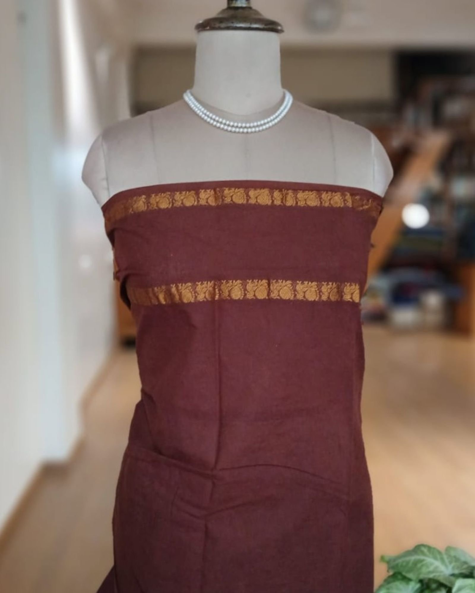 Hand-knotted Madurai Sungudi Cotton Saree- (HKSS1009) - Image 6