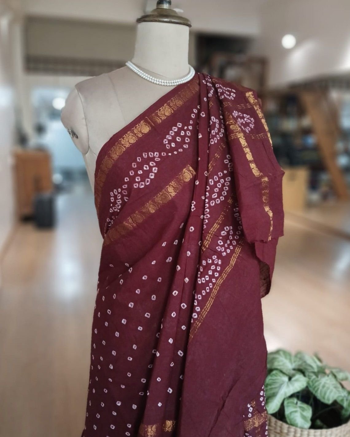 Hand-knotted Madurai Sungudi Cotton Saree- (HKSS1013) - Image 5