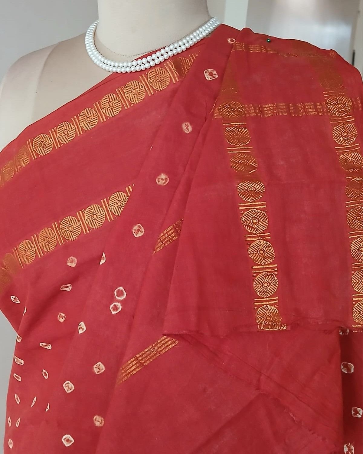 Hand-knotted Madurai Sungudi Cotton Saree- (HKSS1010) - Image 6