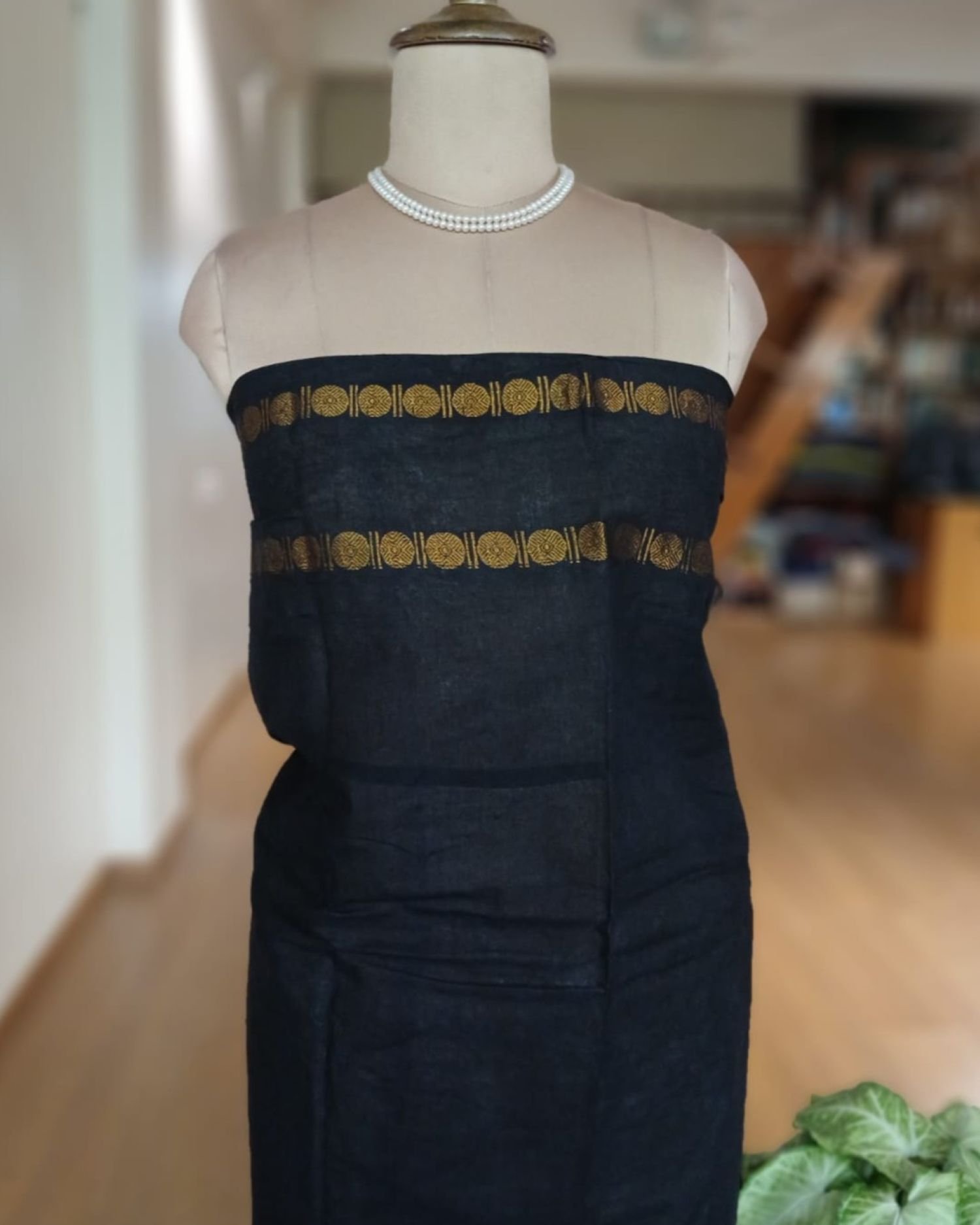 Hand-knotted Madurai Sungudi Cotton Saree- (HKSS1014) - Image 7