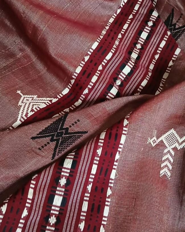 Natural Dyes Kotpad in Tussar Silk Weft and Cotton Warp - (CTKS0027) - Image 4