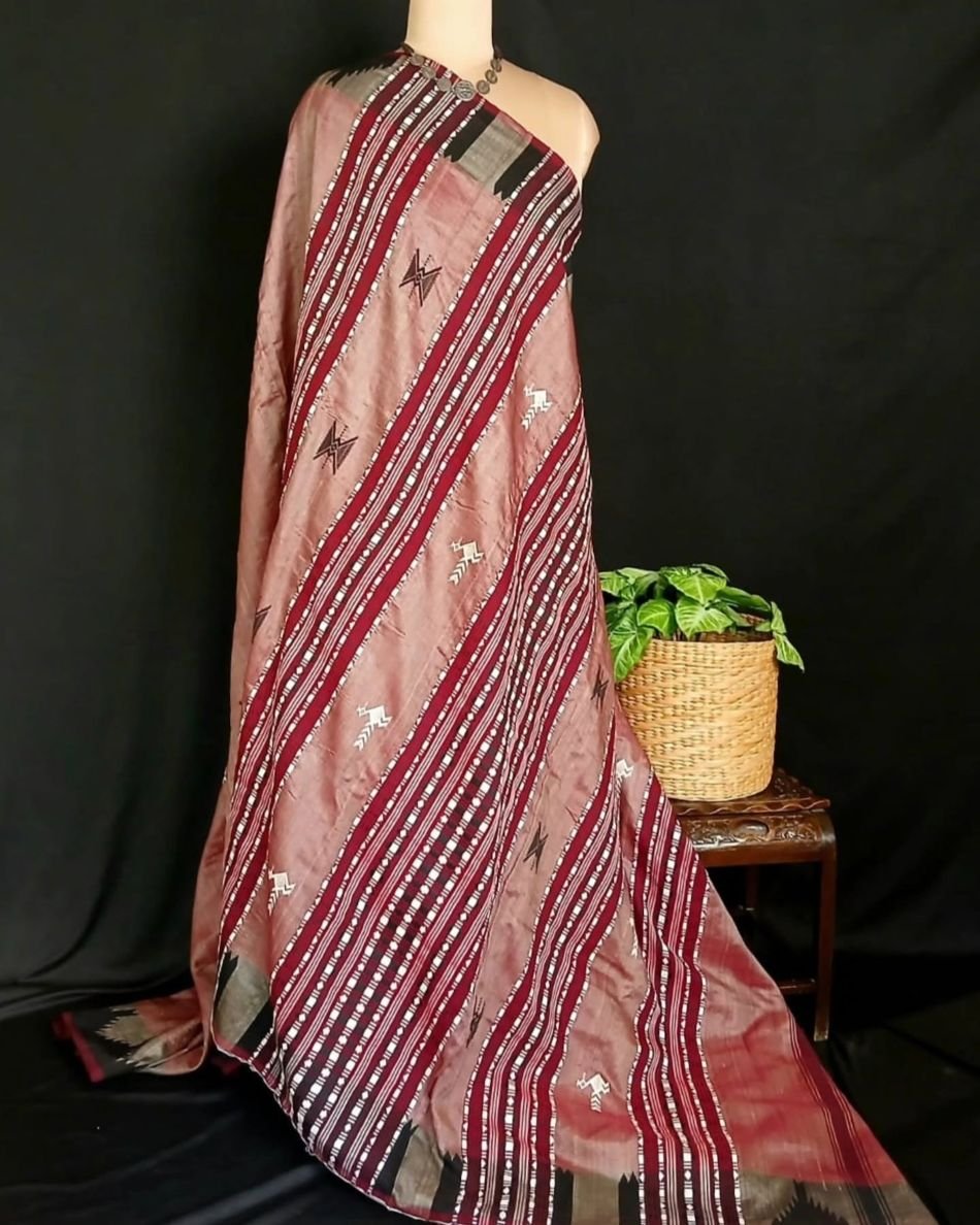 Natural Dyes Kotpad in Tussar Silk Weft and Cotton Warp - (CTKS0027) - Image 8