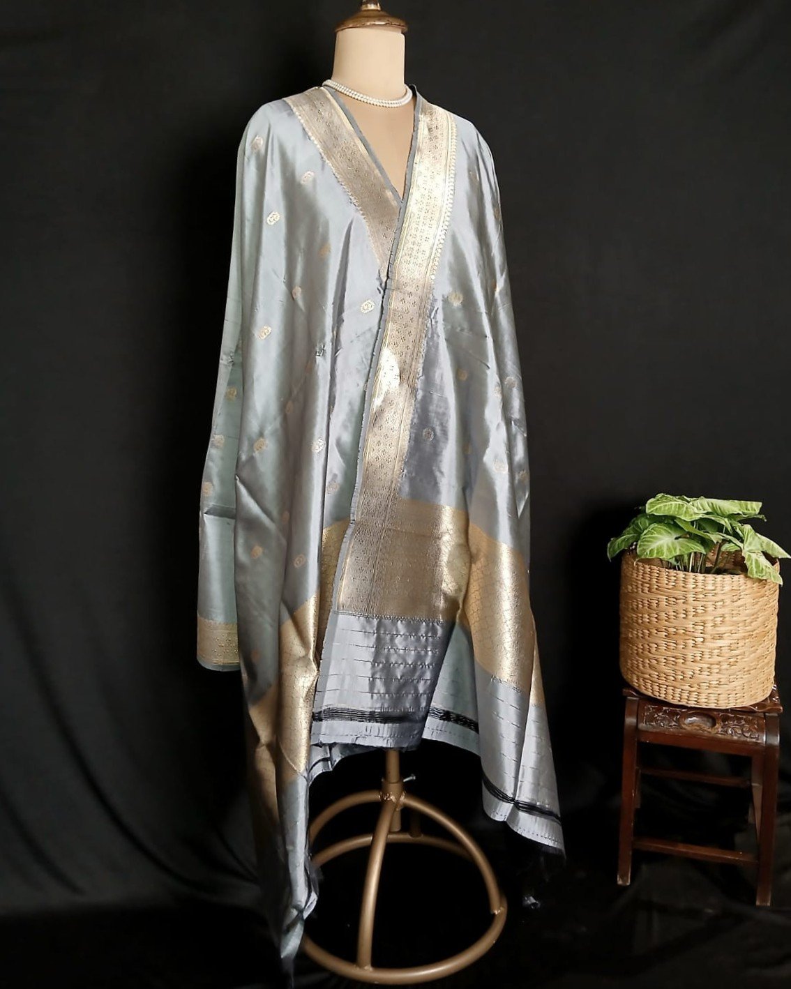 Banarasi Pure Katan Silk Dupatta – (DUPT1016)