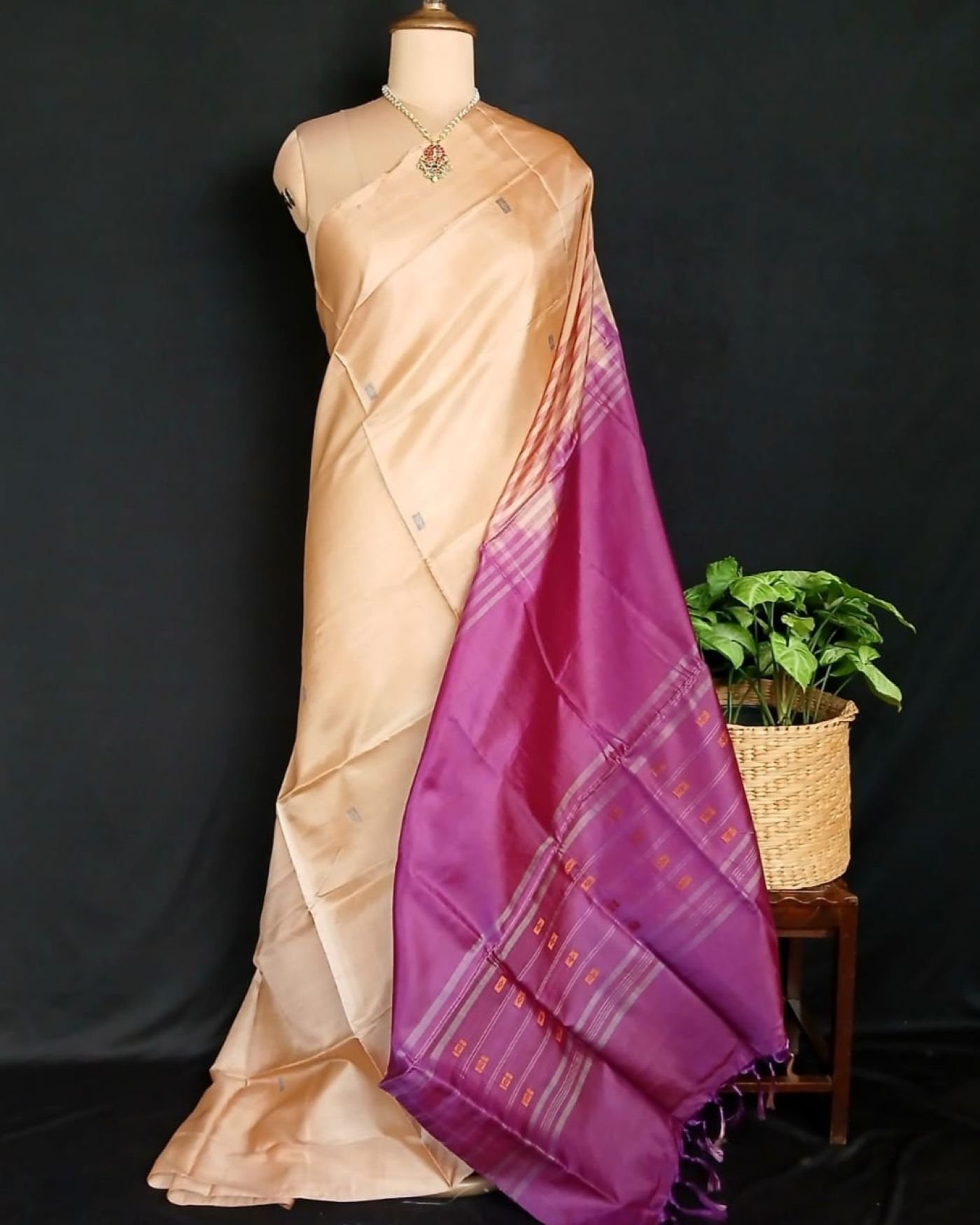 Banana Pith Fibre Handwoven Saree - (BPHS0002)