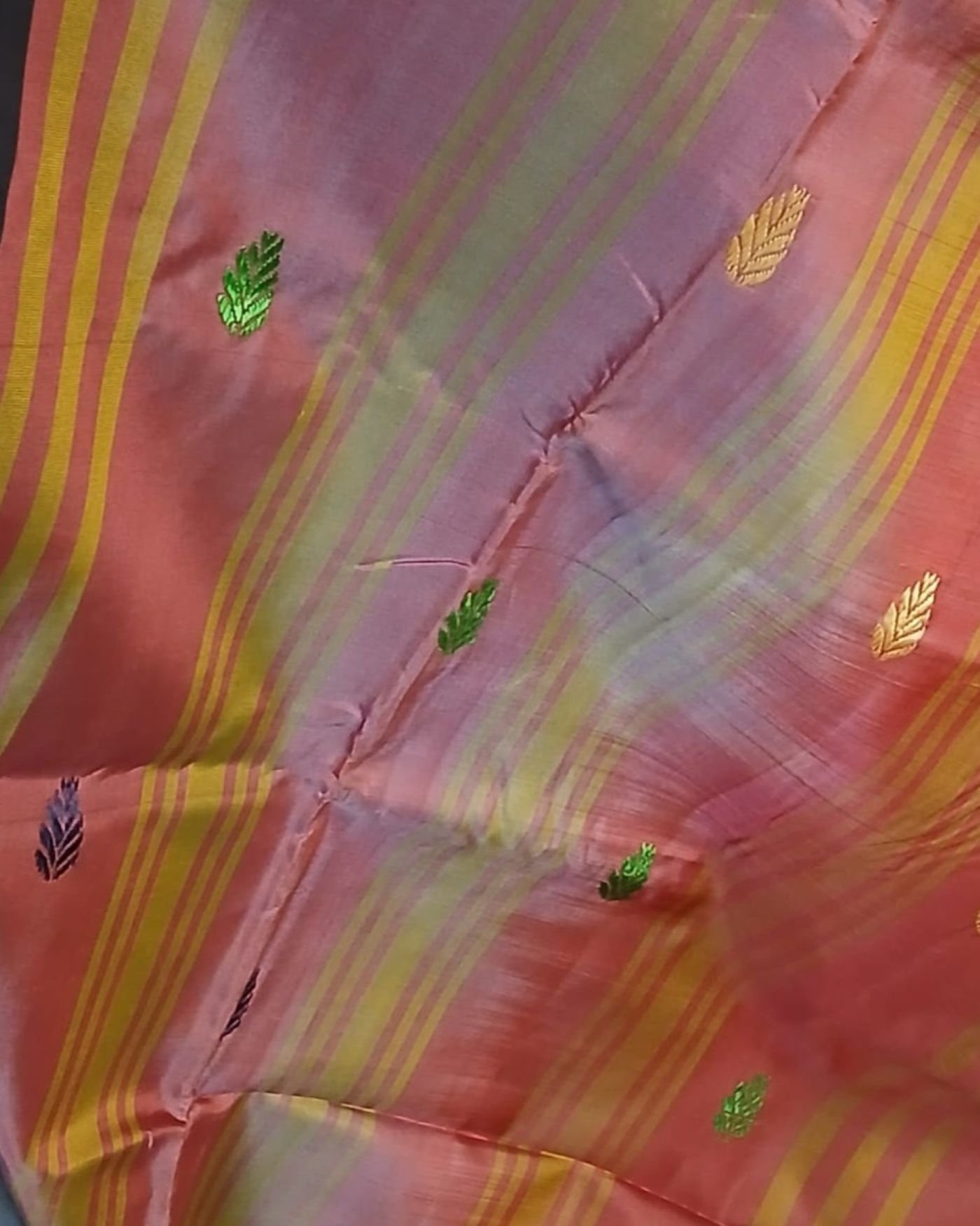 Banana Pith Fibre Handwoven Saree - (BPHS0003) - Image 4