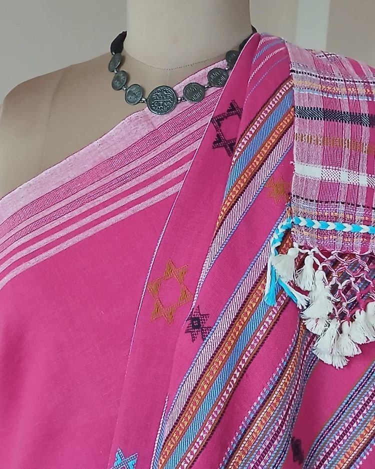 Bhujodi Saree Handwoven in Kala Cotton – (BHUJ0010) - Image 6
