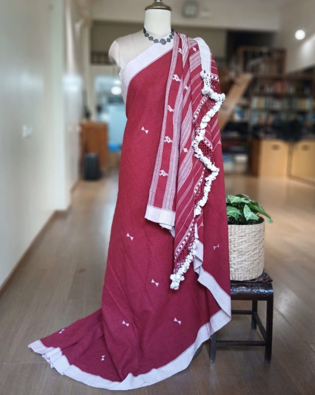 Bhujodi Saree Handwoven in Kala Cotton – (BHUJ0012)
