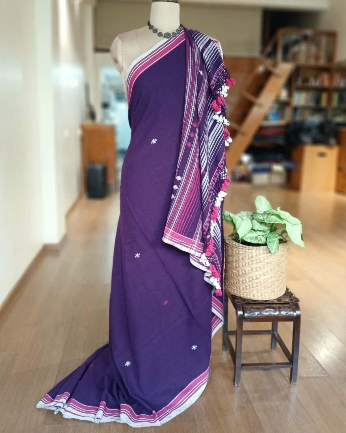 Bhujodi Saree Handwoven in Kala Cotton – (BHUJ0014)
