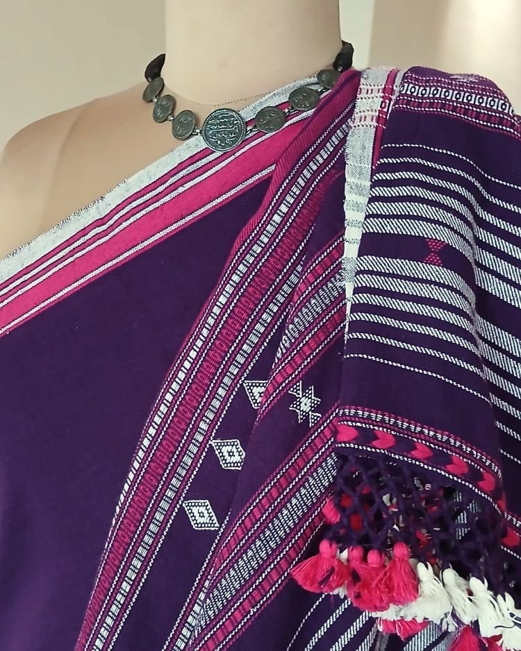 Bhujodi Saree Handwoven in Kala Cotton – (BHUJ0014) - Image 7