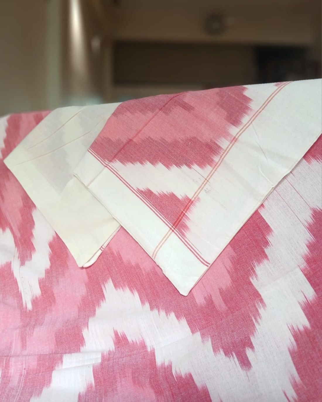 Ikat Cotton Double Bedsheet Set with Pillowcases – (BDST1040) - Image 3