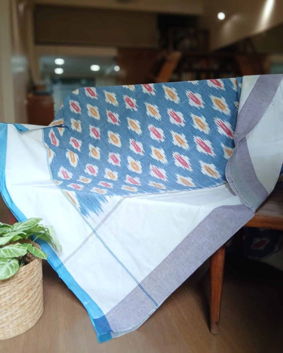 Ikat Cotton Double Bedsheet Set with Pillowcases – (BDST1043)