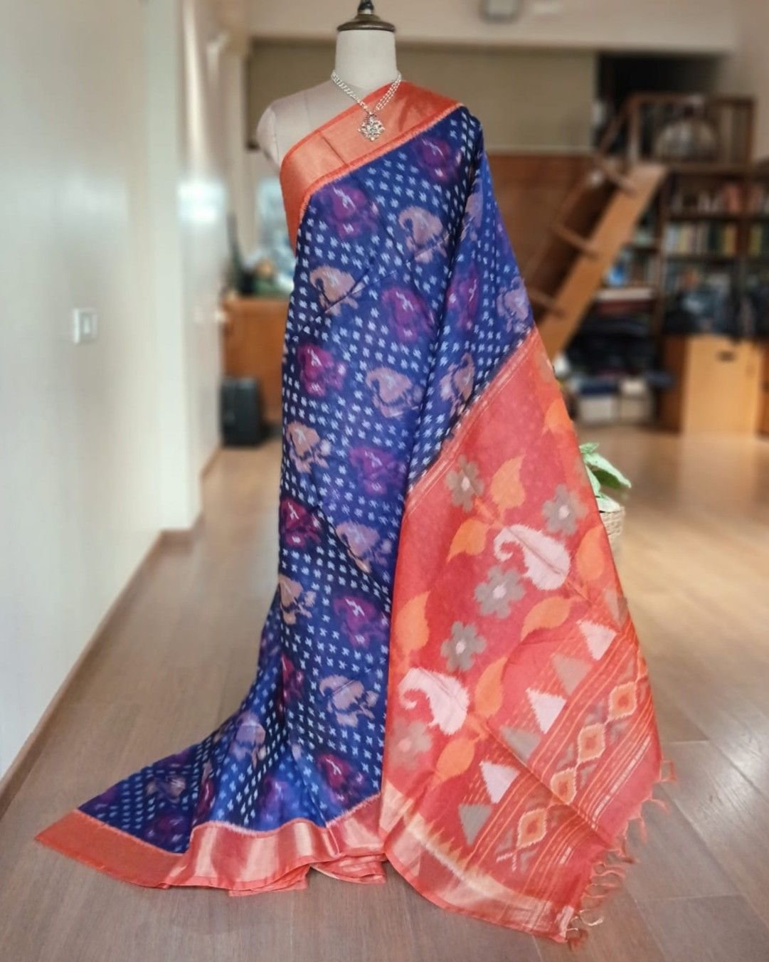 Handloom Single Ikat in Silk-Cotton Saree - (HSIS0010)