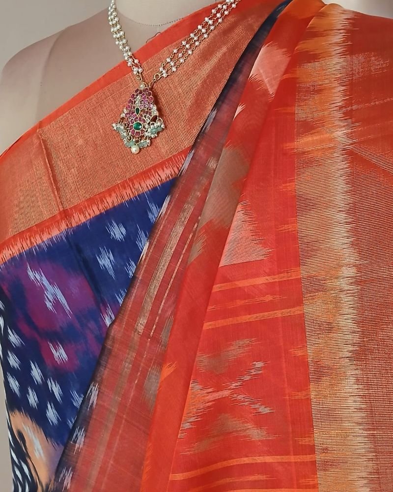 Handloom Single Ikat in Silk-Cotton Saree - (HSIS0010) - Image 7