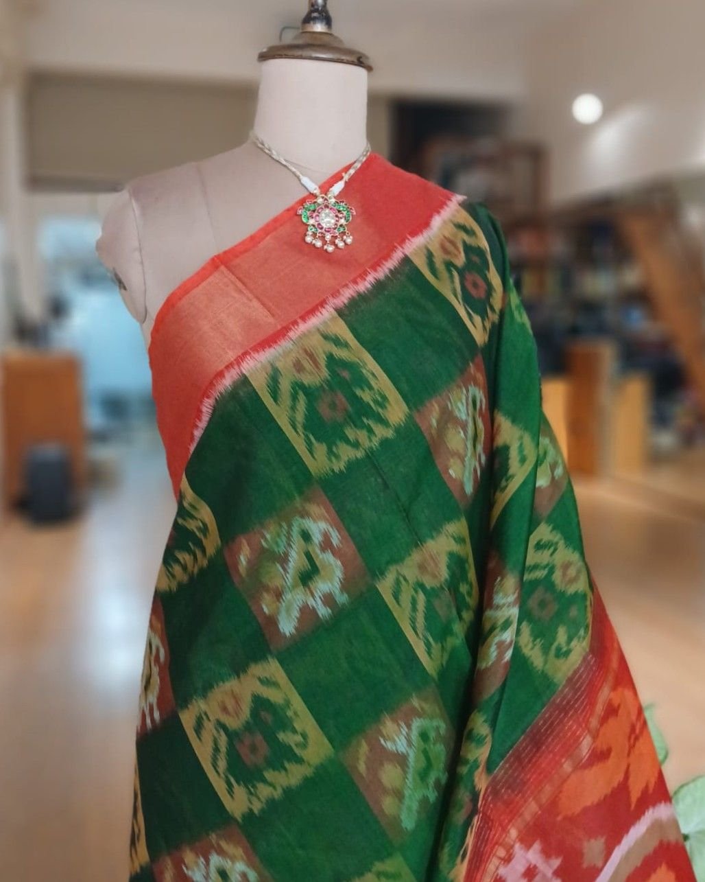 Handloom Single Ikat in Silk-Cotton Saree - (HSIS0031) - Image 2