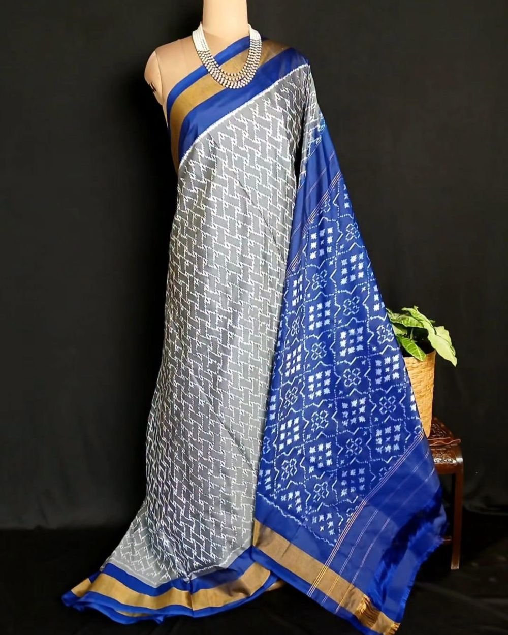 Classy Grey and Blue Single Ikat Silk Saree - (NZIS0002)