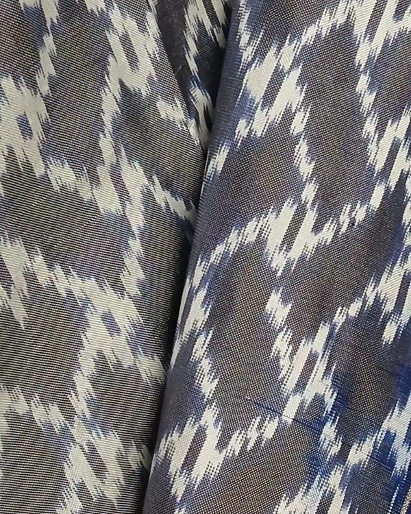 Classy Grey and Blue Single Ikat Silk Saree - (NZIS0002) - Image 5