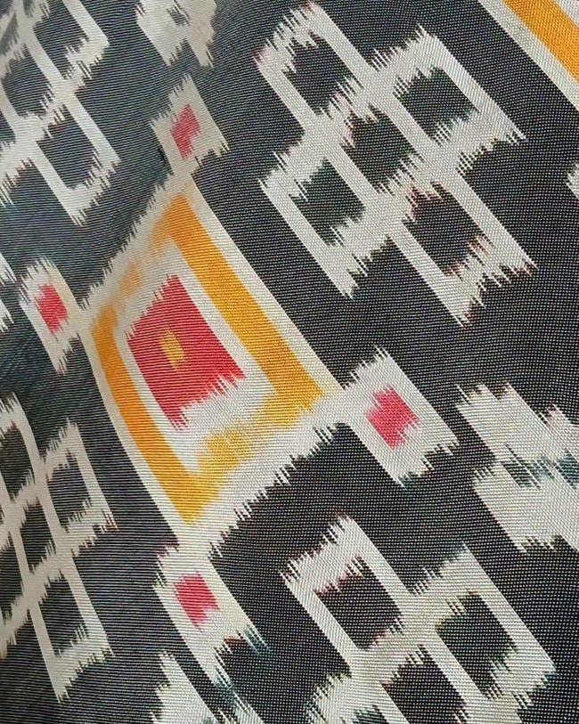 No-Zari Single Ikat Silk Saree - (NZIS0001) - Image 4