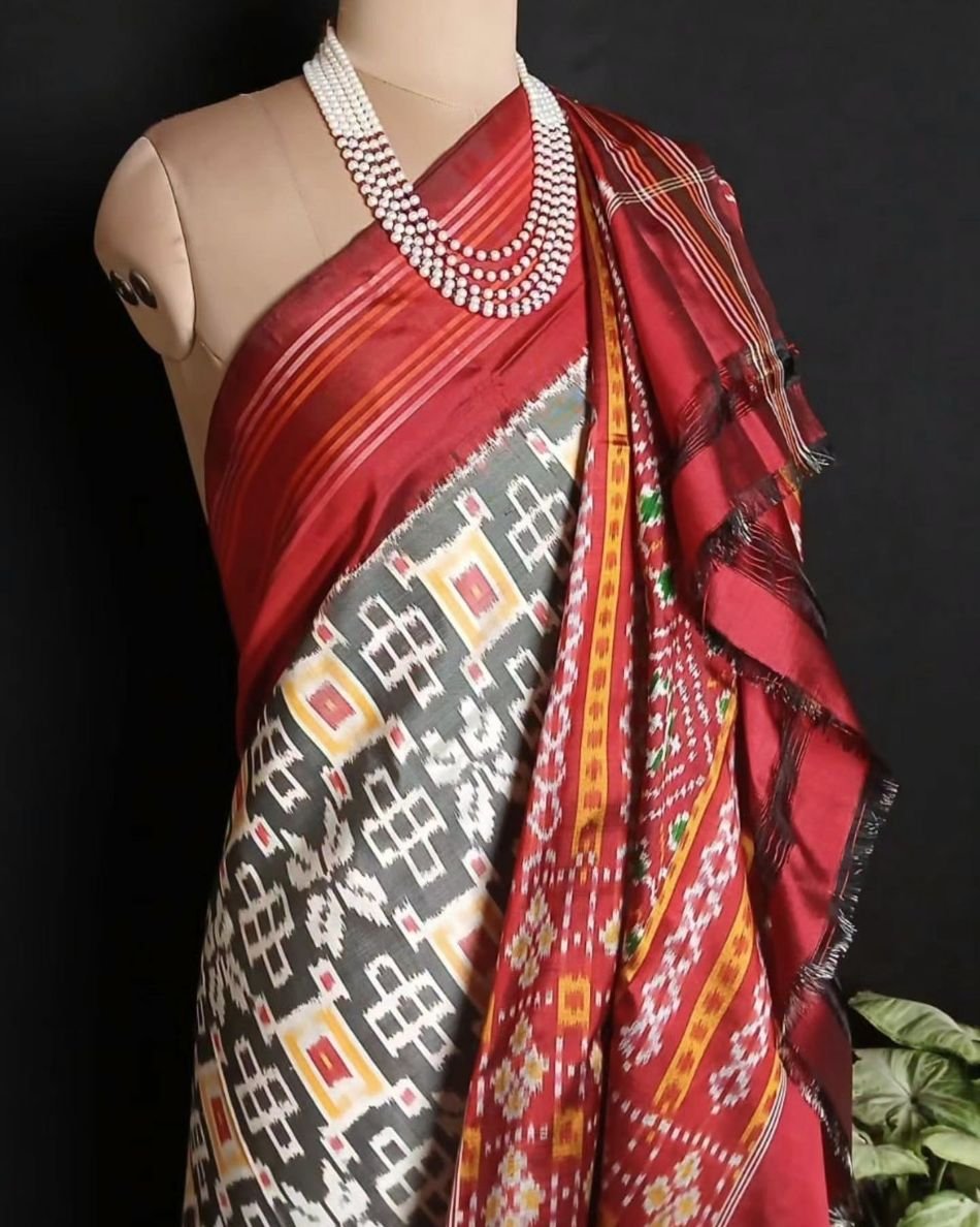 No-Zari Single Ikat Silk Saree - (NZIS0001) - Image 5