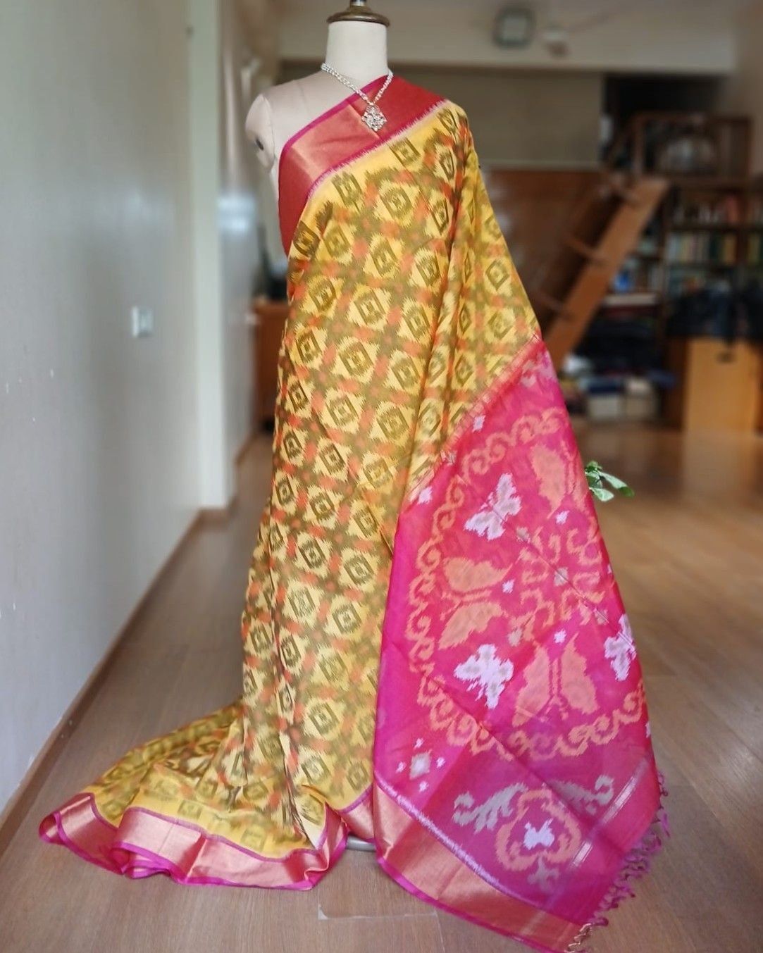 Handloom Single Ikat in Silk-Cotton Saree - (HSIS0003)