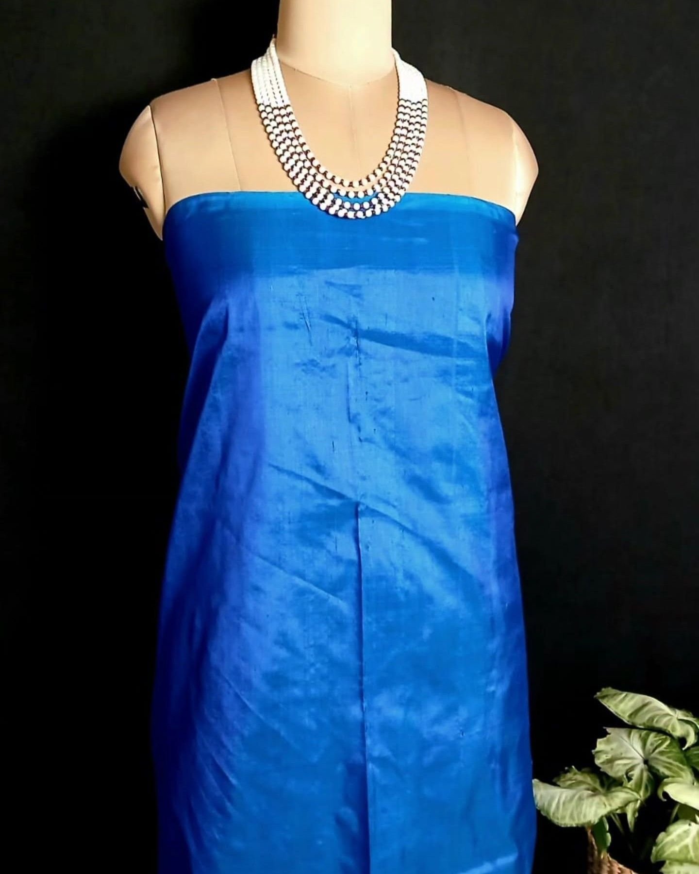 No-Zari Single Ikat Silk Saree in Blue - (NZIS0005) - Image 9