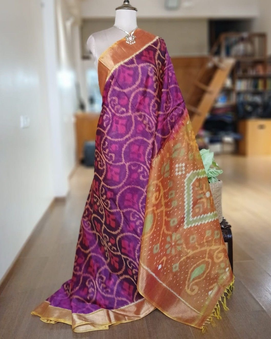 Handloom Single Ikat in Silk-Cotton Saree - (HSIS0024)